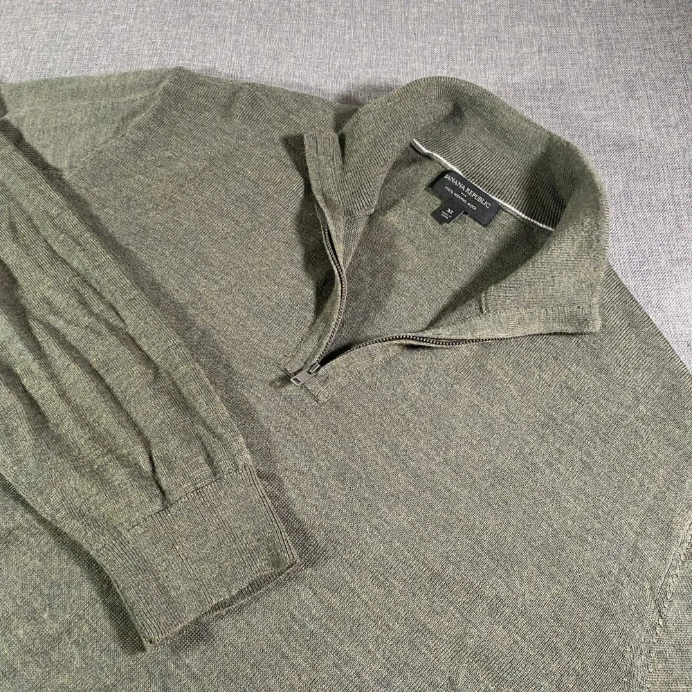 Banana Republic‎ Mens XL 100% Merino Wool Olive Green Quarter Zip Sweater